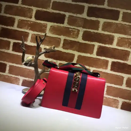 Hyper Peter Gucci Sylvie 0604